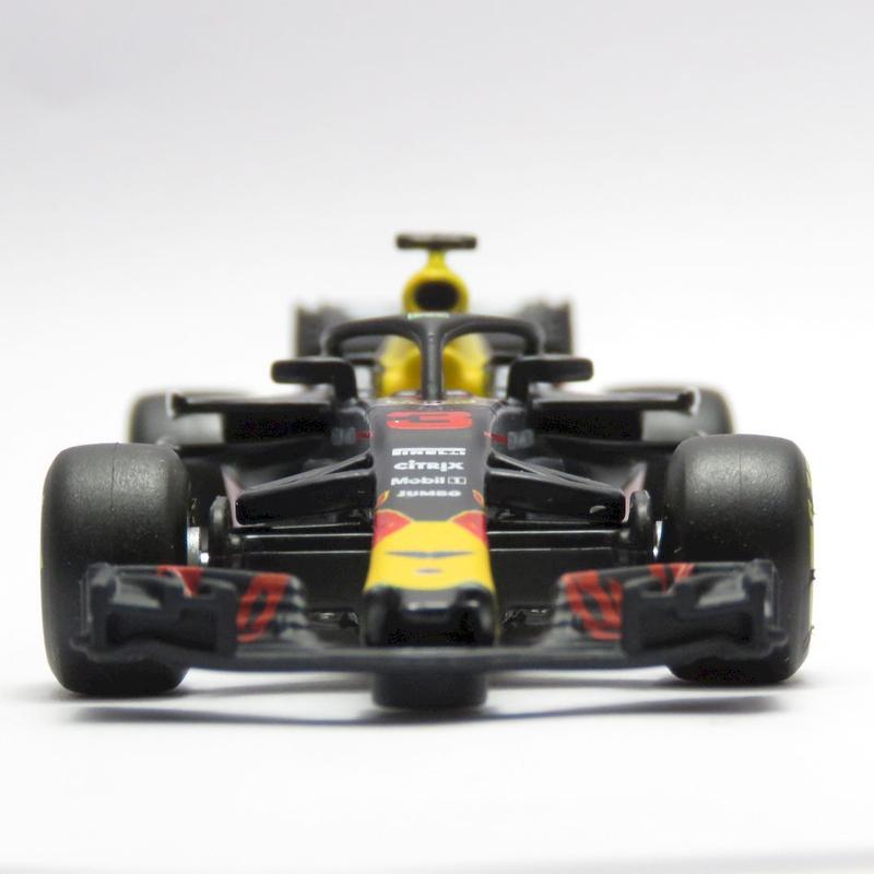 Red Bull Aston Martin RB14 - Daniel Ricciardo 3 - Formula 1 2018